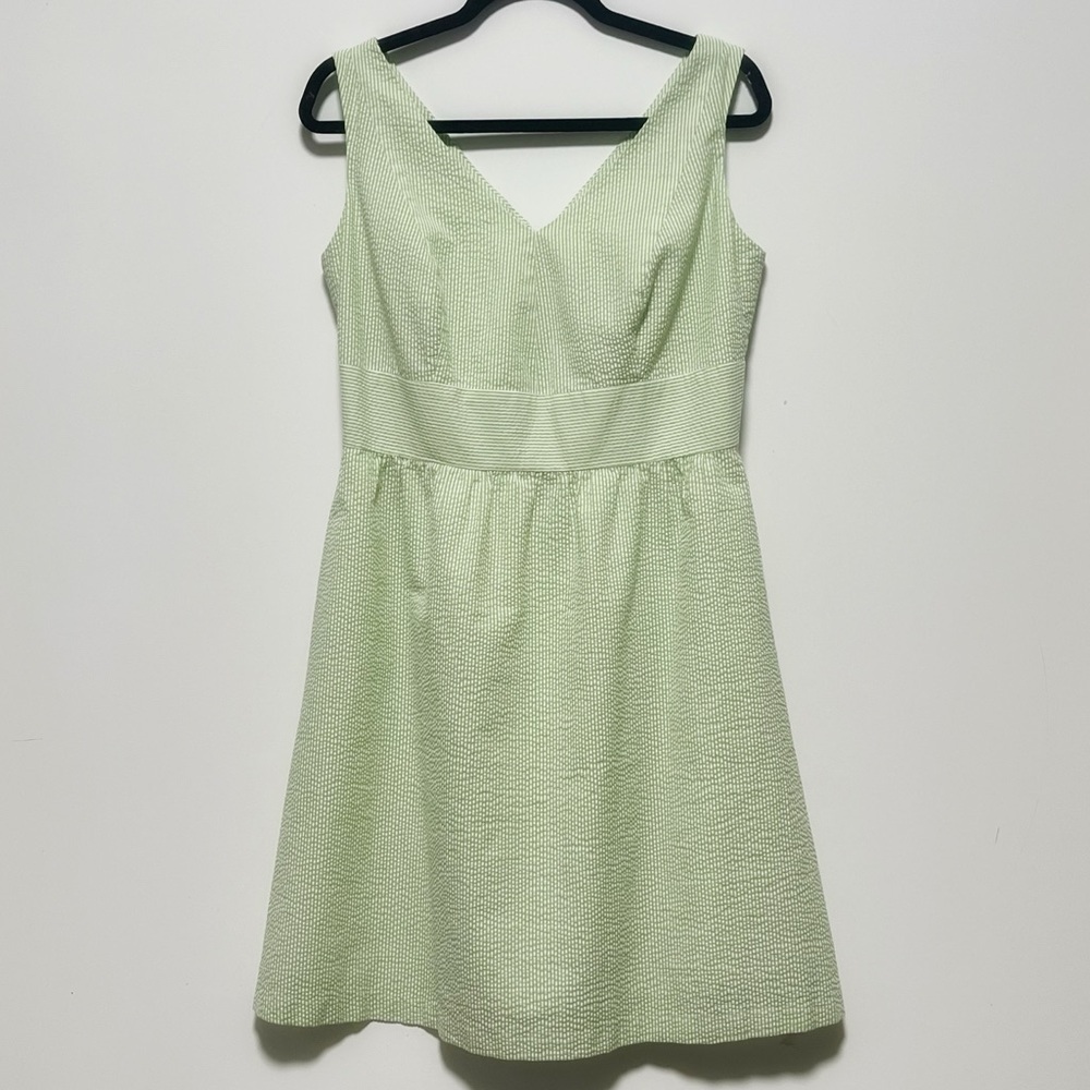 LulaKate classic Green SEERSUCKER Sleeveless fit and flare lined V-neck Dress